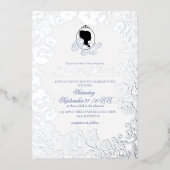 Silver and Dusty Blue Floral Elegante Wedding Folieneinladung (Vorderseite)