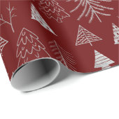 Silver and Red Christmas Tree Forest Pattern Geschenkpapier (Rolleneckpunkt)