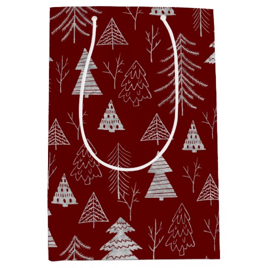 Silver and Red Christmas Tree Forest Pattern Mittlere Geschenktüte (Vorderseite)