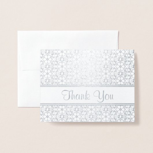 Silver and White Floral Pattern Vielen Dank Folienkarte (Vorderseite mit Umschlag)