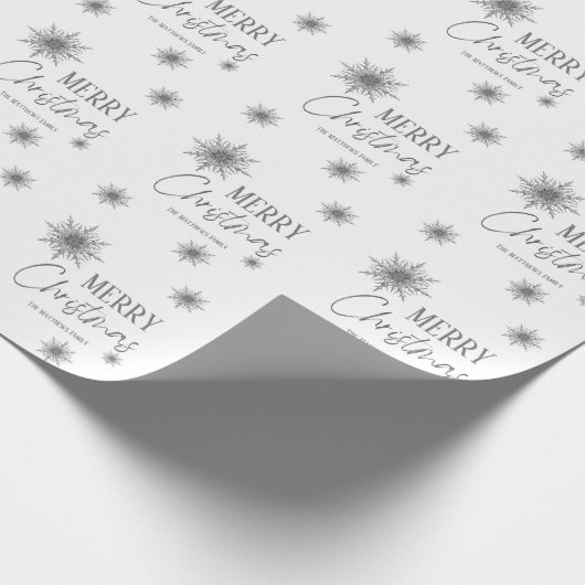 Silver and White Snowflake Script Weihnachten Geschenkpapier (Ecke)