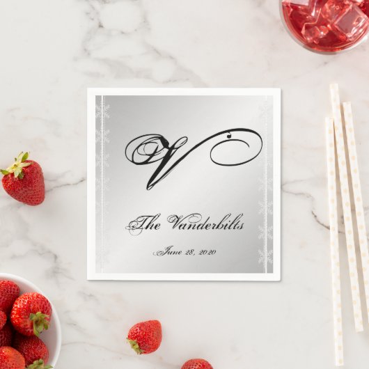 Silver and White Snowflake Winter Napkins Serviette (Beispiel)