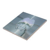 Silver Angel Wings um ein Herz gewickelt Fliese (Seite)