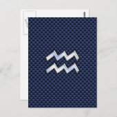 Silver Aquarius Schild auf Navy Blue Carbon Fibre Postkarte (Vorne/Hinten)