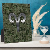 Silver Aries Zodiac Symbol Green Digital Camouflag Fotoplatte (Seite)