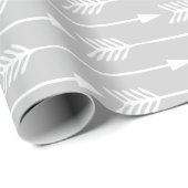 Silver Arrows Pattern Geschenkpapier (Rolleneckpunkt)