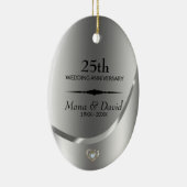 Silver Background und Black Dividende Keramik Ornament (Rechts)