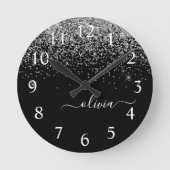 Silver Black Glitzer Script Monogram Girenname Runde Wanduhr (Vorderseite)