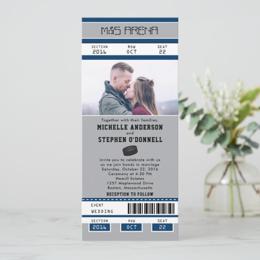 Silver Blue Hockey Ticket Wedding Einladung (Stehend Vorderseite)