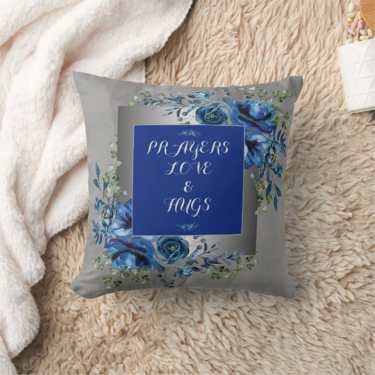 Silver & Blue Petal Symphony Kissen (Decke)