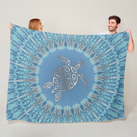Silver Blue Sea Turtle And Mandala Fleecedecke (Beispiel)