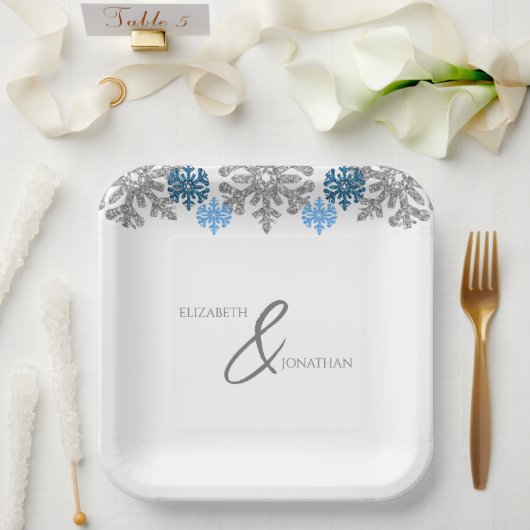 Silver Blue Snowflakes Winterhochzeit Pappteller (Hochzeit)