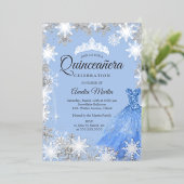 Silver Blue Winter Snowflake Quinceanera Folieneinladung (Stehend vorne)