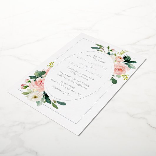 Silver Blush Pink Floral Frame Wedding Folieneinladung (Gedreht)