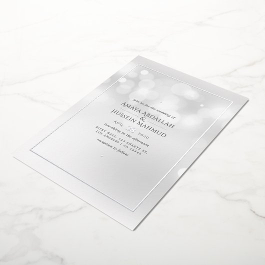 Silver Bokeh Wedding Foil Einladung (Gedreht)