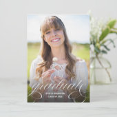 Silver Calligraphy Overlay Foto Graduation Party Einladung (Stehend Vorderseite)