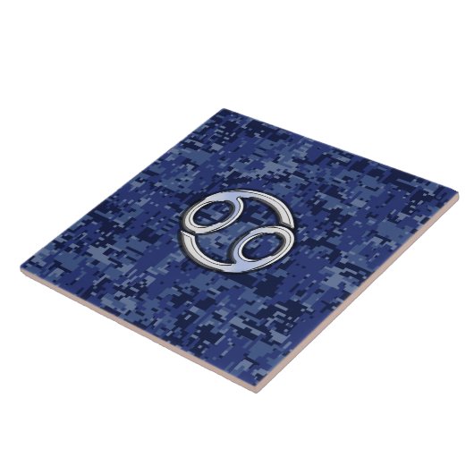 Silver Cancer Zodiac Sign Navy Blue Digital Camo Fliese (Seite)