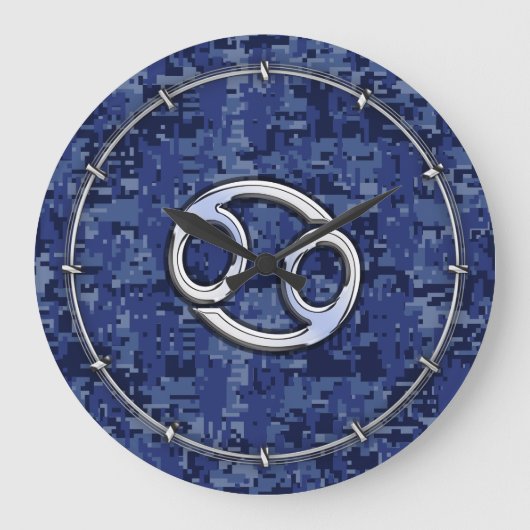 Silver Cancer Zodiac Sign Navy Blue Digital Camo Große Wanduhr (Vorderseite)