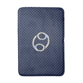 Silver Cancer Zodiac Symbol Navy Carbon Fibre Badematte (Vorderseite Vertikal)