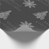 Silver Christmas Tree Snowflake on Charcoal Gray Geschenkpapier (Ecke)