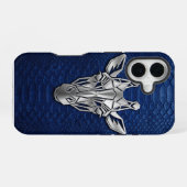 Silver Chrome Geometric Giraffe Blue Python iPhone 16 Hülle (Rückseite (Horizontal))