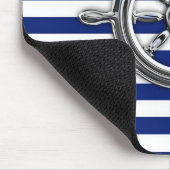 Silver Chrome Wheel auf Nautical Stripes Mousepad (Ecke)