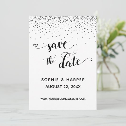 Silver Confetti und Kalligrafie mit dem Herzen Save The Date (Stehend Vorderseite)