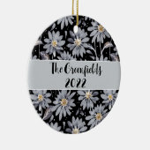 Silver Daisies auf schwarz Custom Holiday Keramik Ornament (Rechts)