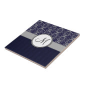 Silver Damask on Blue with Stripes and Monogram Fliese (Seite)
