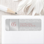 Silver Damask Pink Monogram Wedeladresse Label (Insitu)