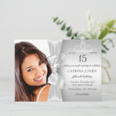 Silver Diamond Bow & Tiara Quinceanera Einladung (Stehend Vorderseite)