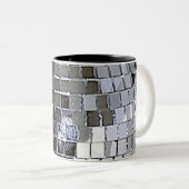Silver Disco Ball Zweifarbige Tasse (VorderseiteRechts)