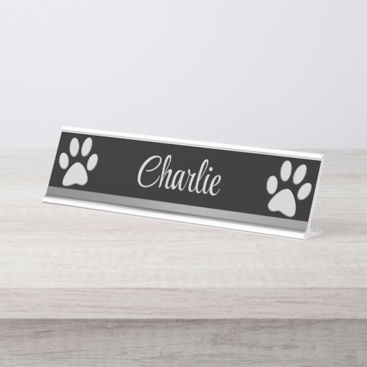 Silver Dog Paw auf schwarzem Hintergrund Schreibtischnamensplakette (Vorderseite )