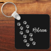 Silver Dog Paws Schwarzer Hintergrund Druckmuster- Schlüsselanhänger (Vorderseite)