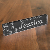 Silver Dog Paws Schwarzer Hintergrund Print Patter Namensplakette (Seite)