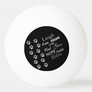 Silver Dog Paws Schwarzer Hintergrund Print Patter Tischtennisball
