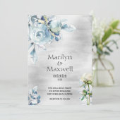 Silver Dusty Blue Peony Wedding Einladung (Stehend Vorderseite)