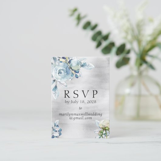 Silver Dusty Blue Peony Wedding Online UAWG Detail Visitenkarte (Stehend Vorderseite)