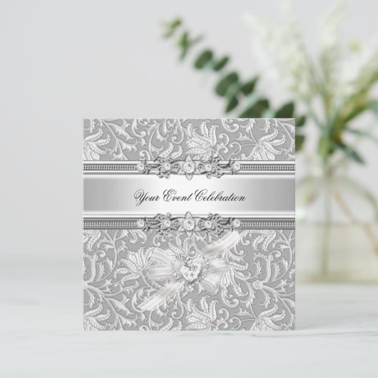Silver Embossed Look White Elegantes Party Einladung (Stehend Vorderseite)