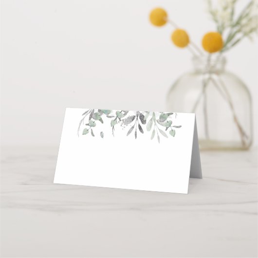 Silver Eucalyptus Verlasse Grüne Elegante Moderne Platzkarte (Rückseite)
