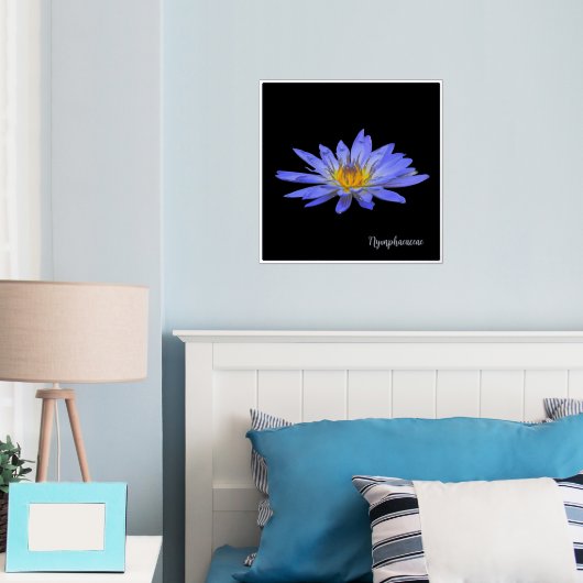 Silver Foil Accent Blue Water Lily Print Poster (In Situ (Schlafzimmer))