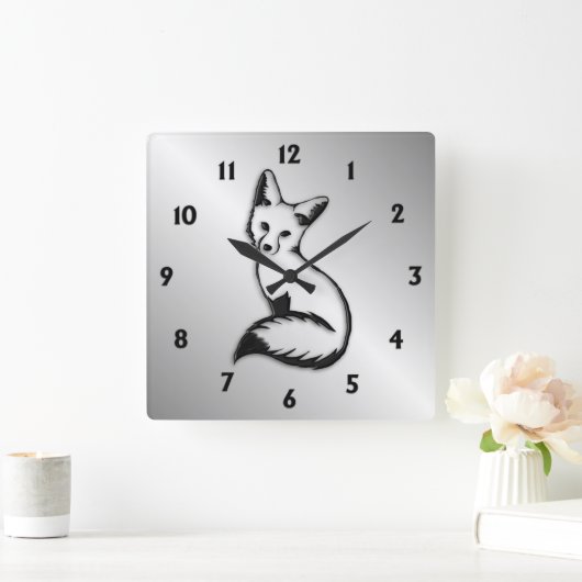 Silver Fox Black Numbers Quadratische Wanduhr (Zuhause)