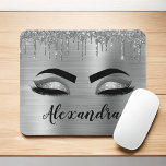 Silver Glitter Sparkle Eyelashes Monogram Mousepad<br><div class="desc">Silber-Imitate Foil Metallic Sparkle Glitzer Brushed Metal Monogram Name and Initial Eyelashes (Lashes),  Eyelash Extensions and Eyes Mousepad. Das Design macht den perfekten 16 Geburtstag,  Hochzeit,  Brautparty,  Jubiläum,  Babydusche oder Junggeselinnen-Abschied Geschenk für jemanden,  der einen trendigen coolen Stil sucht.</div>