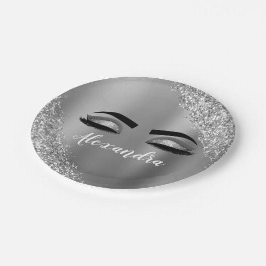 Silver Glitter Sparkle Eyelashes Monogram Pappteller (Schrägansicht)