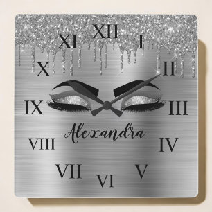 Silver Glitter Sparkle Eyelashes Monogram Quadratische Wanduhr