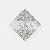 Silver Glittery Feathers Monogram Birthday Serviette (Ecke)