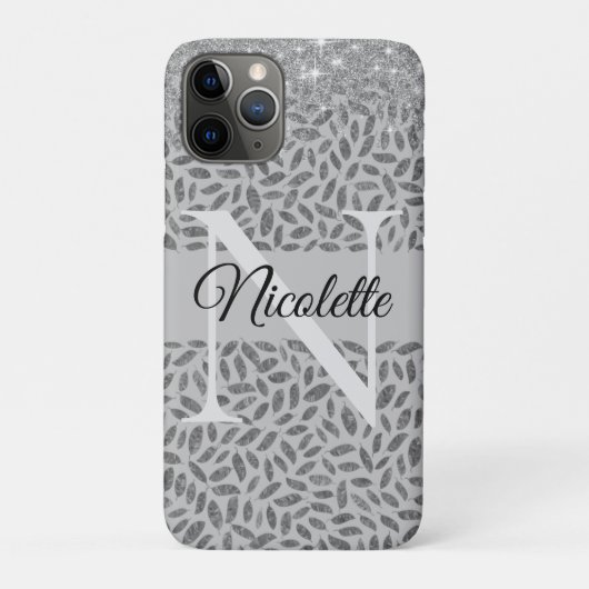 Silver Glittery Feathers Monogram Elegant Case-Mate iPhone Hülle (Rückseite)