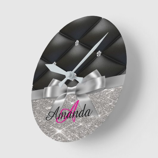 Silver Glitzer Black Monogram Electronics Bag Runde Wanduhr (Winkel)