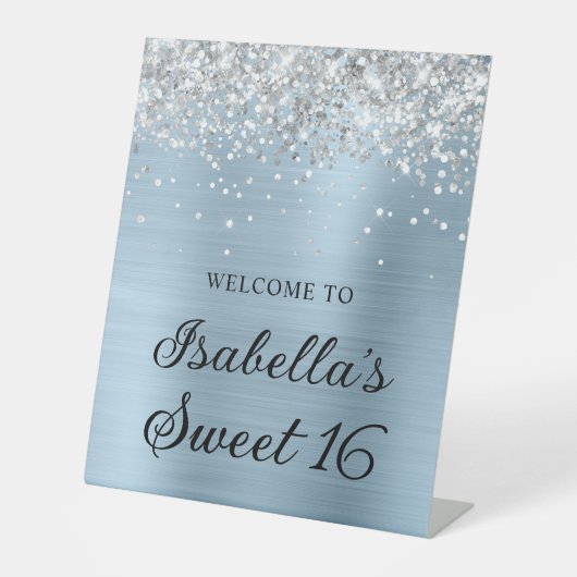 Silver Glitzer Dusty Blue Foil Sweet 16 Willkommen Sockelschild (Vorderseite)
