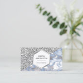 Silver Glitzer Dusty Blue Marble Makeup Artist Visitenkarte (Stehend Vorderseite)